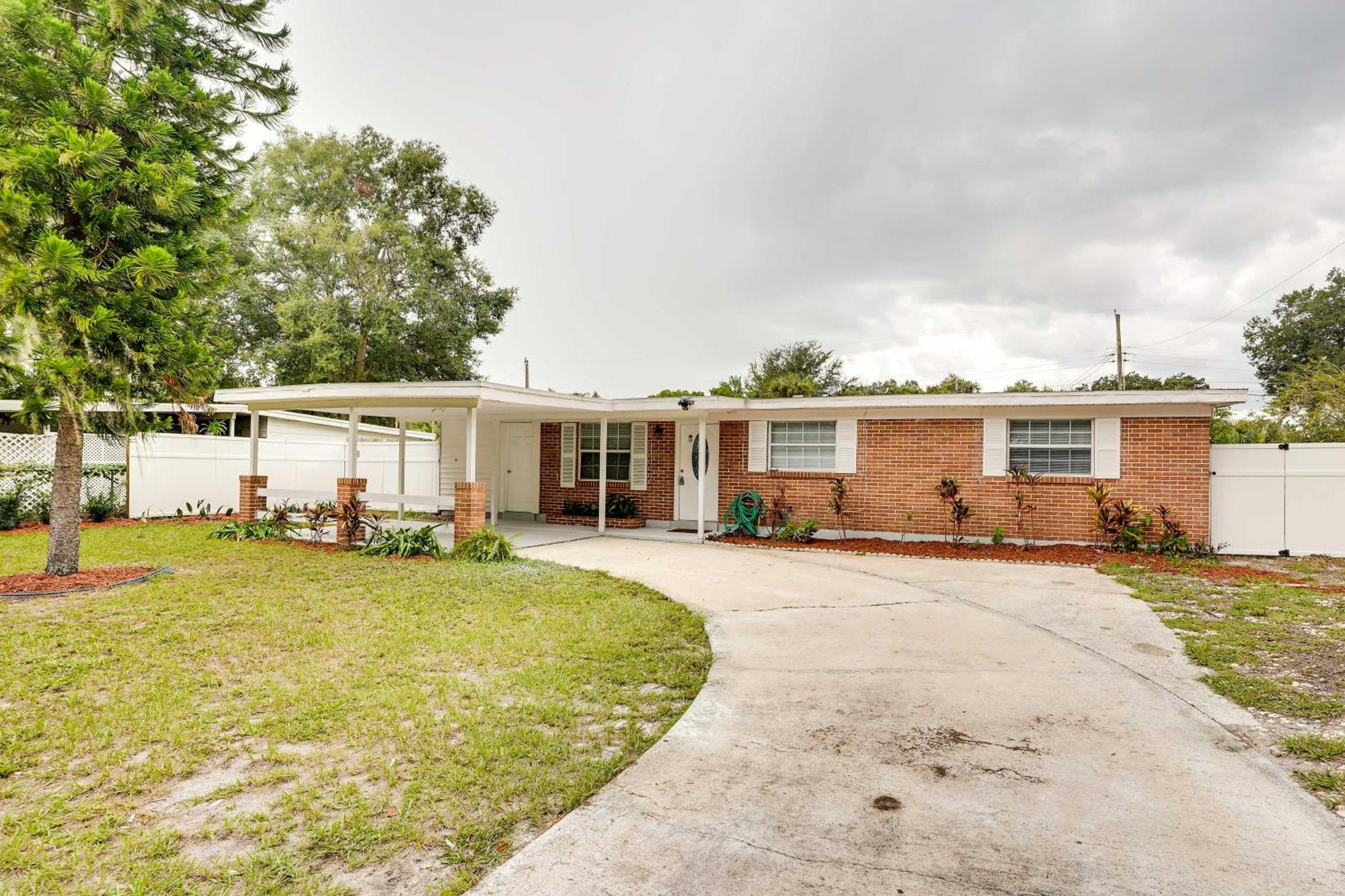 Pet-Friendly Lakeland Escape With Private Pool! Exterior photo